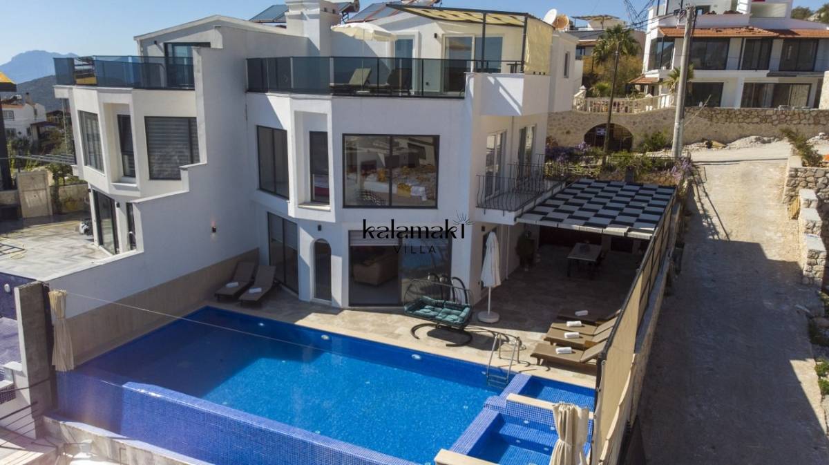 Villa Bloom
