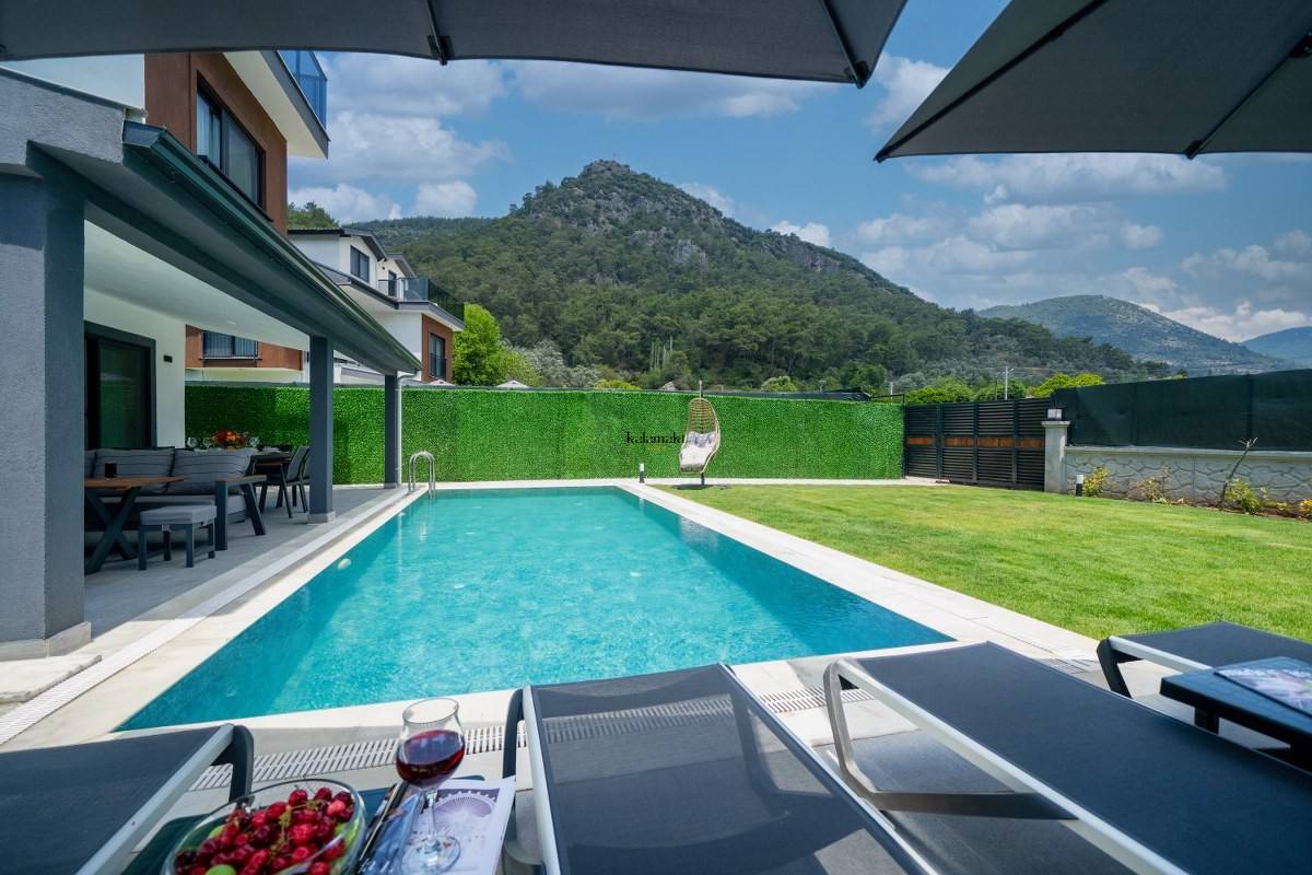Villa Egem adaçayı