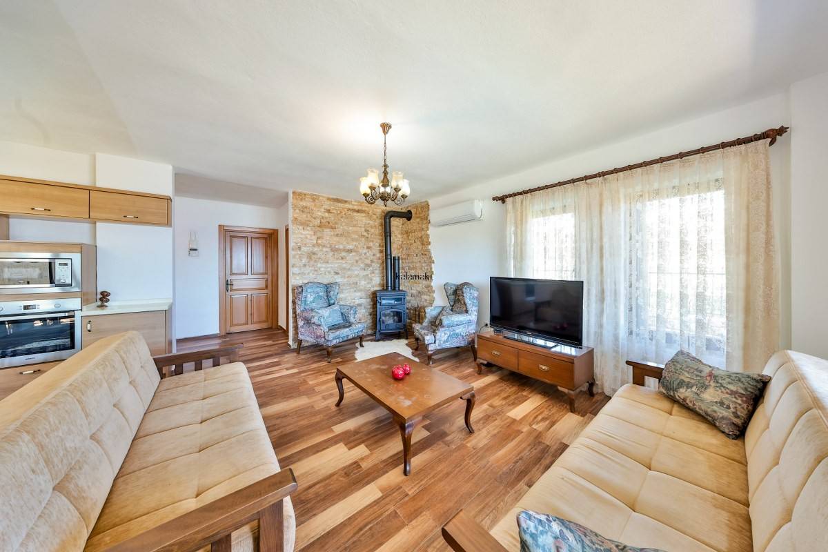 Villa Meiza