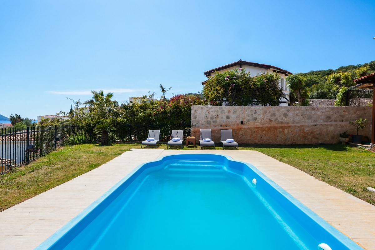 Villa Meiza