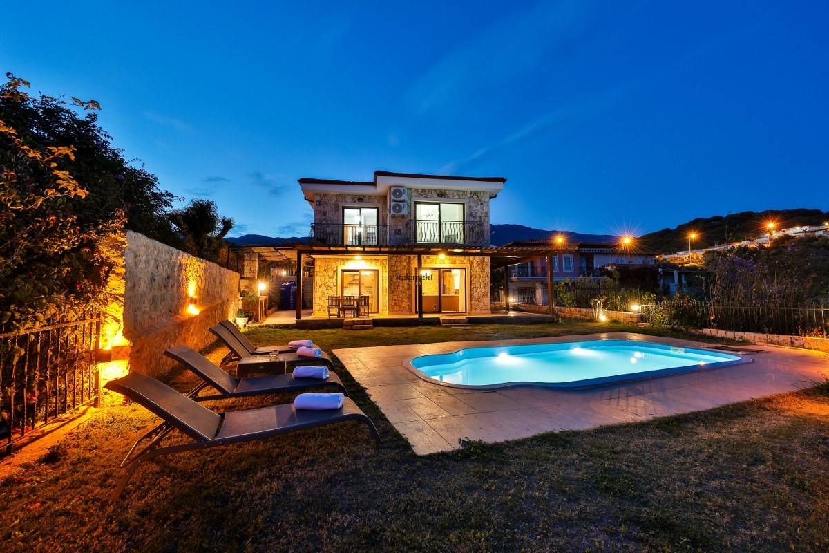 Villa Meiza