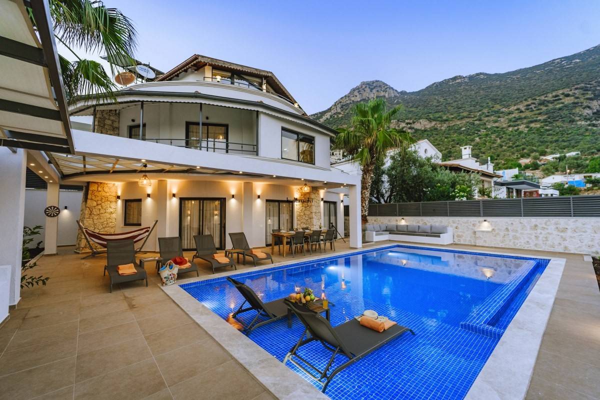 Villa Sare