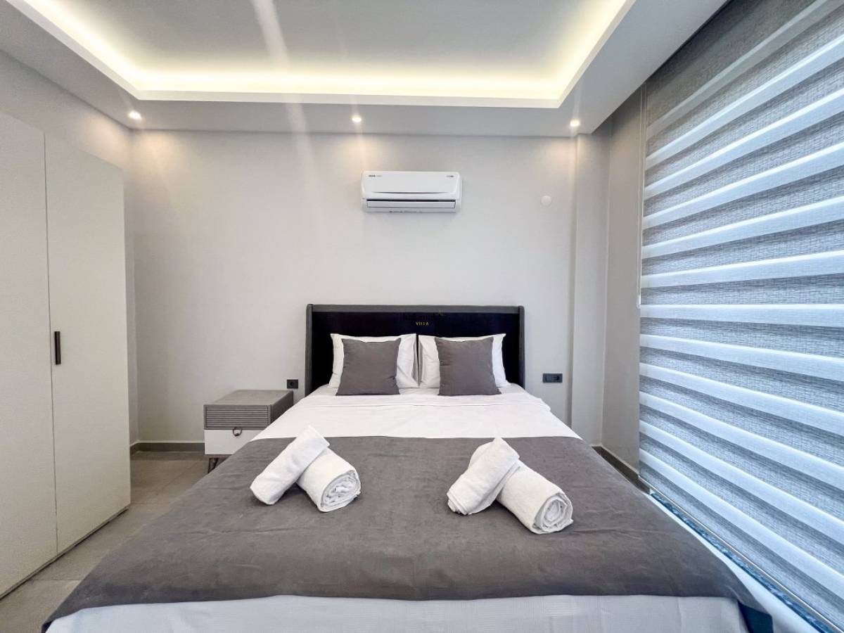Villa Sweet Moon