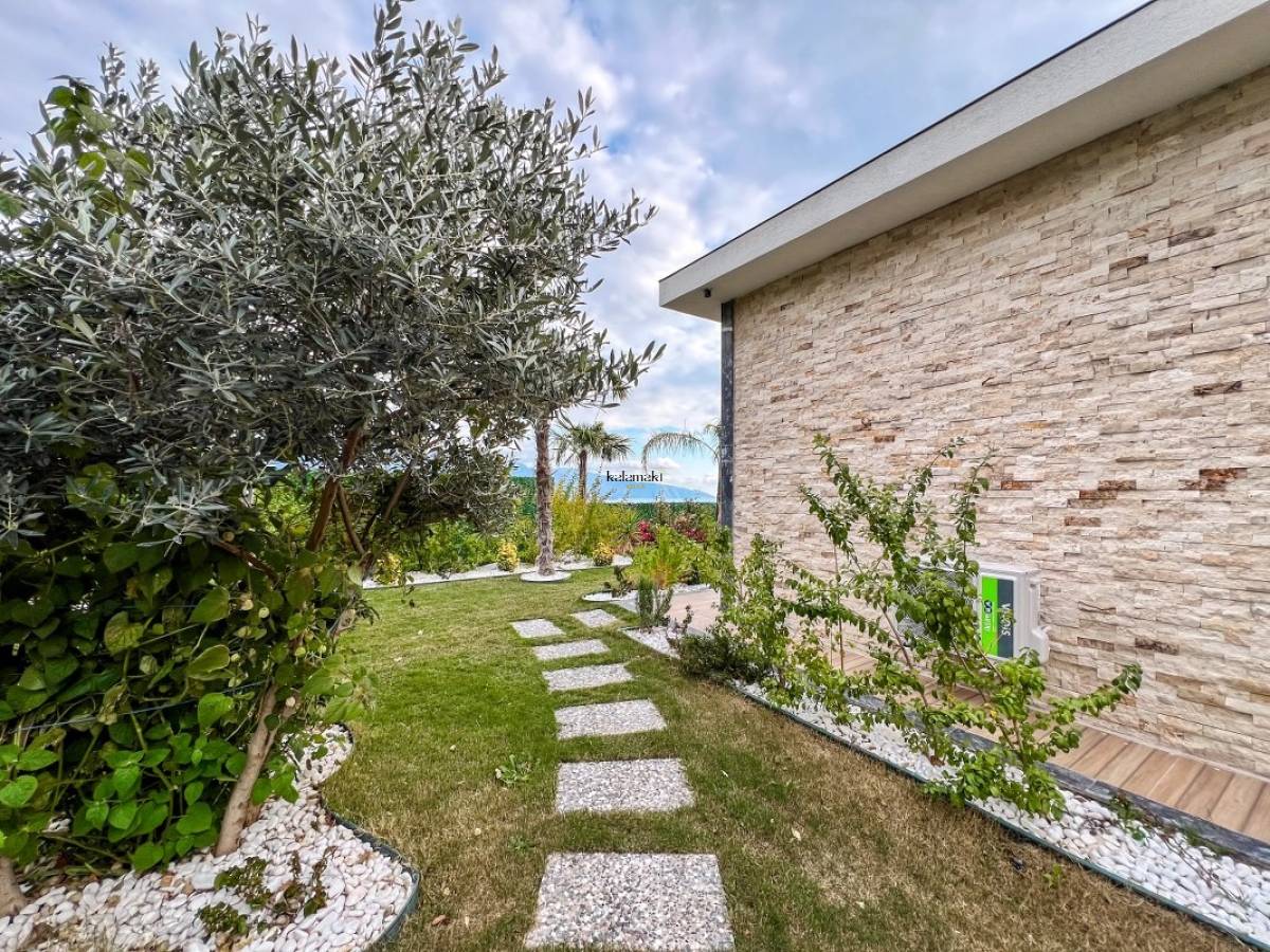 Villa Sweet Moon