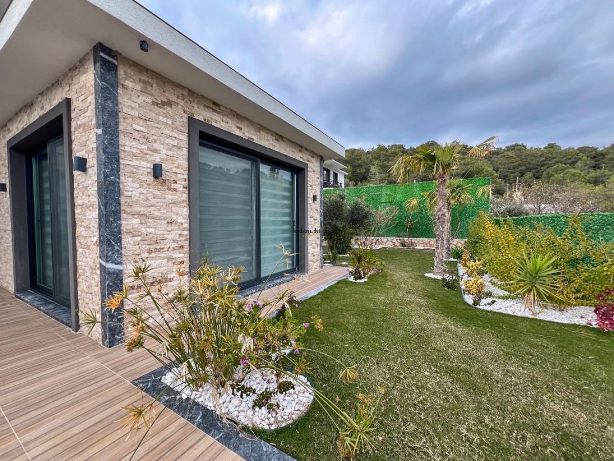 Villa Sweet Moon