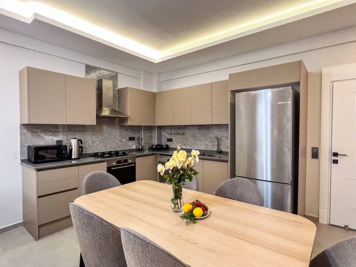 Villa Sweet Moon