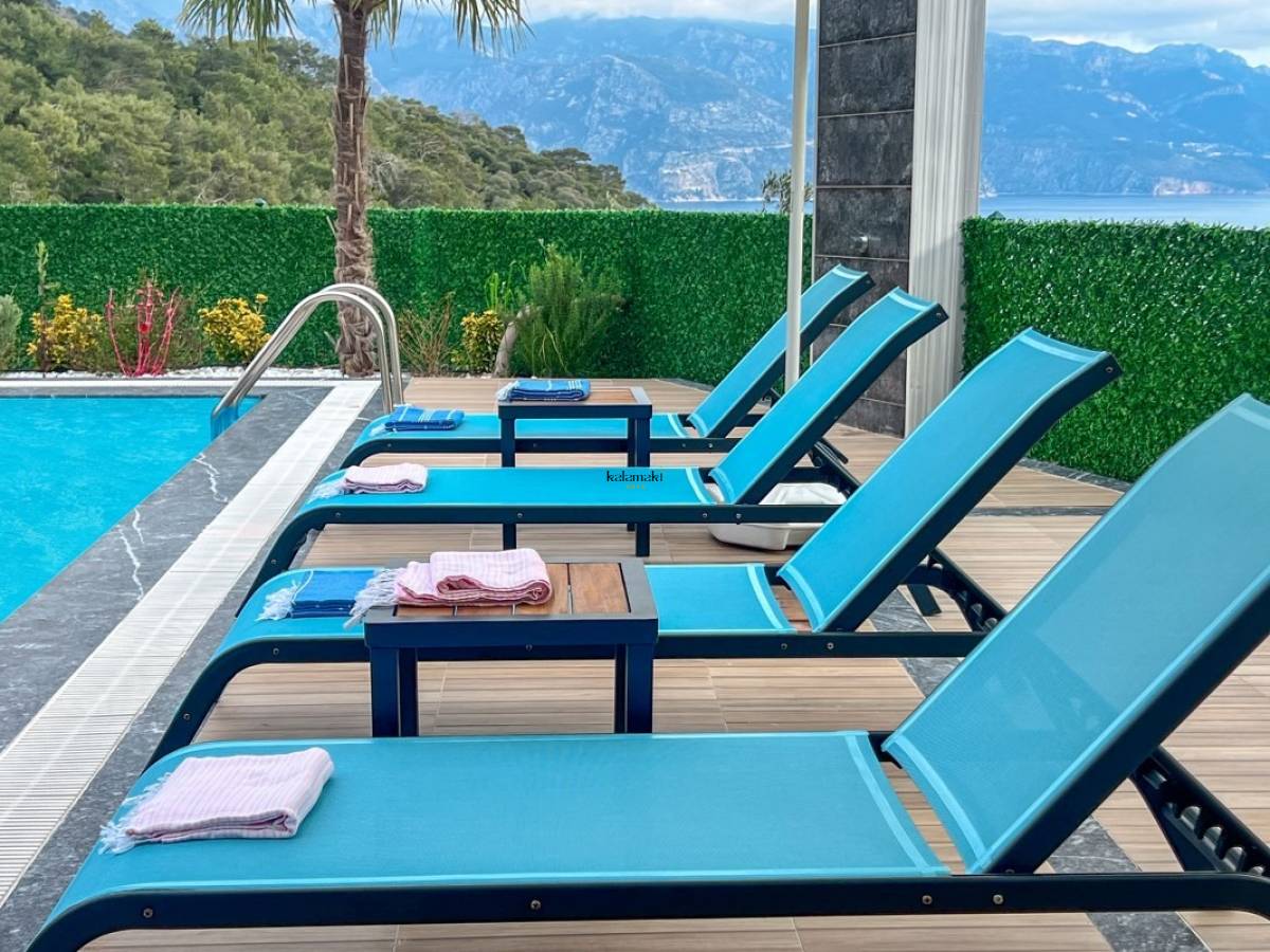 Villa Sweet Moon
